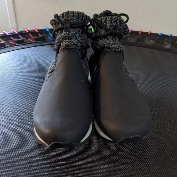 Winter shoe/ booties Merrell - Picture 3 of 5